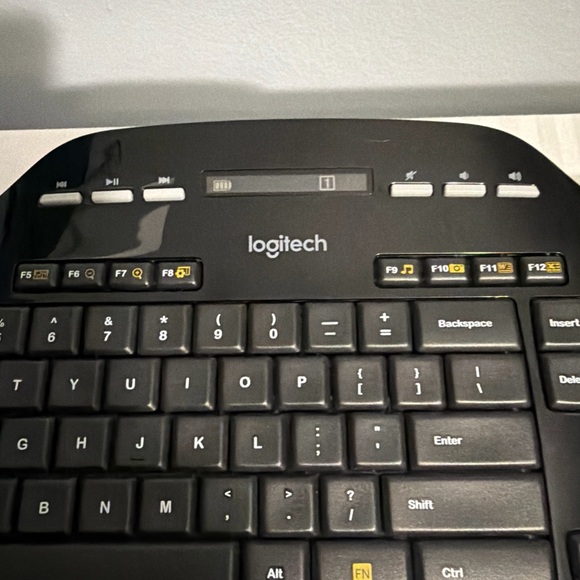 Logitech MK710 Wireless Keyboard With Dongle ~Tested Working - Picture 9 of 12